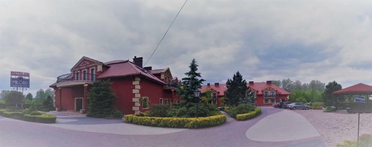 Hotel Milord Pułtusk Exteriör bild